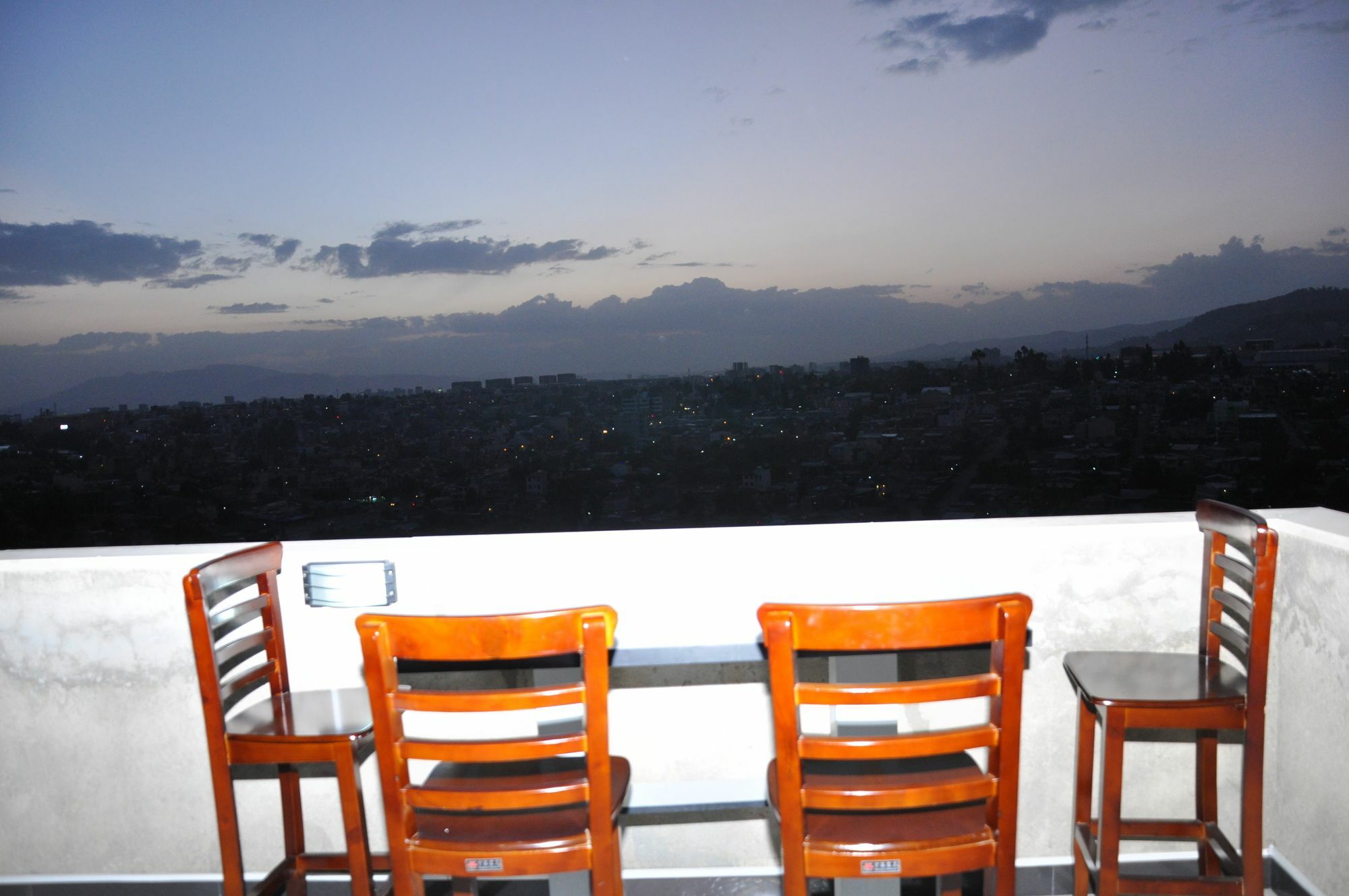 Afro Addis Hotel Apartment Eksteriør bilde