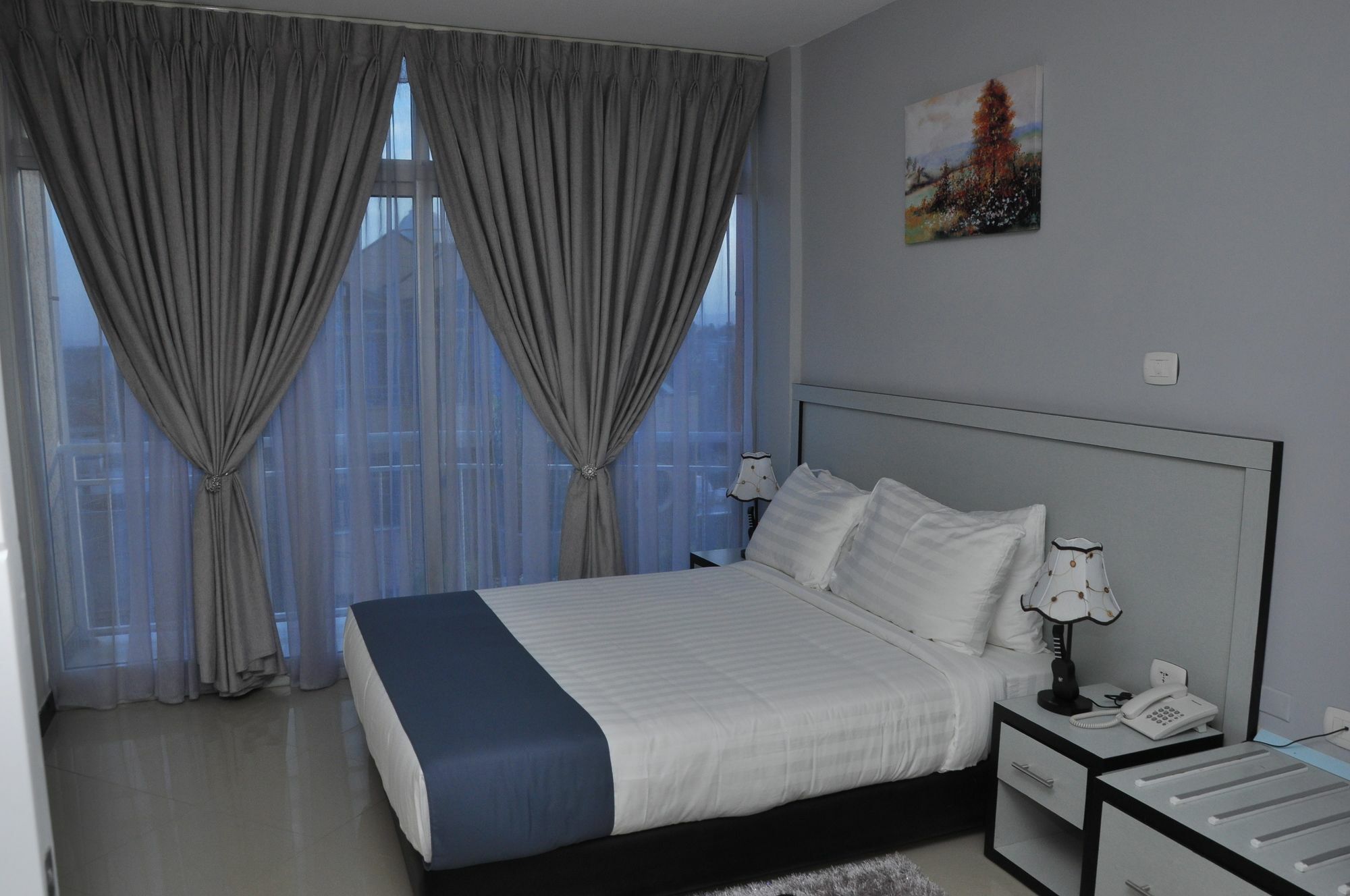 Afro Addis Hotel Apartment Eksteriør bilde